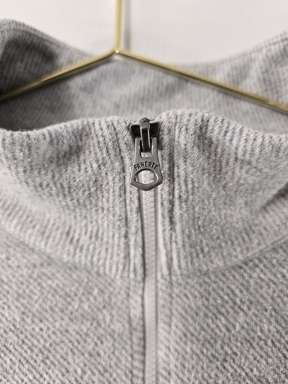 Faherty Legend Sweater Sweatshirt Organic Cotton Quarter Zip Fossil Grey Twill L - Picture 5 of 12
